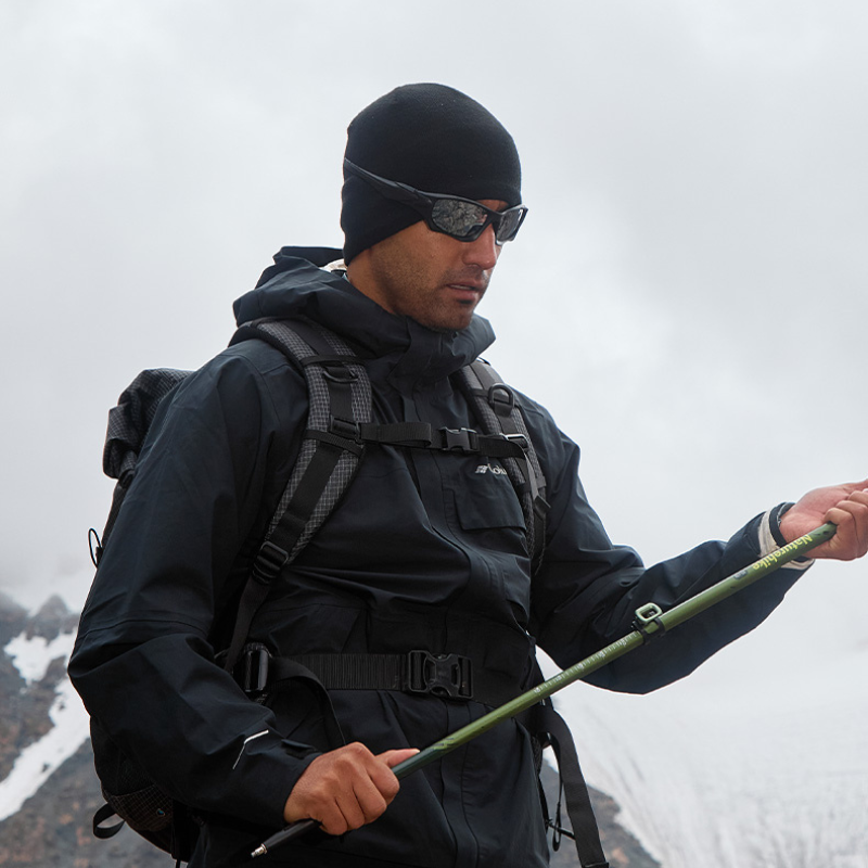 Naturehike zimní čepice z merino vlny 62g - černá